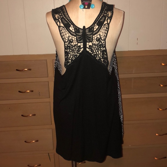 Sheer Tank Top - Picture 4 of 5